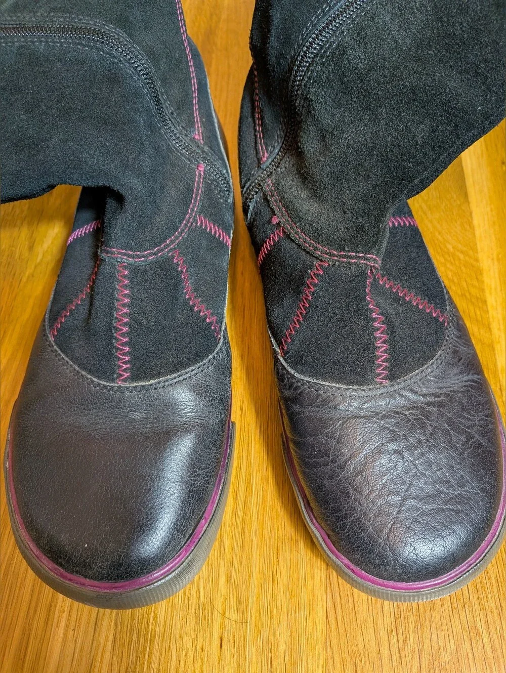 Keen Magalia Girls Black and Pink Suede Mid-Calf Boots with Fold-Over Cuff